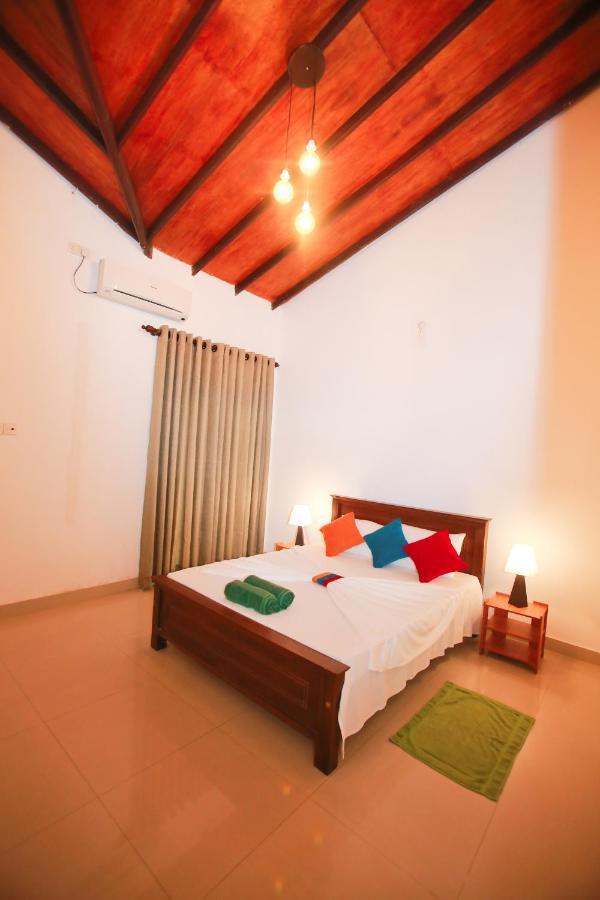 Kandyan Fo Rest Esterno foto