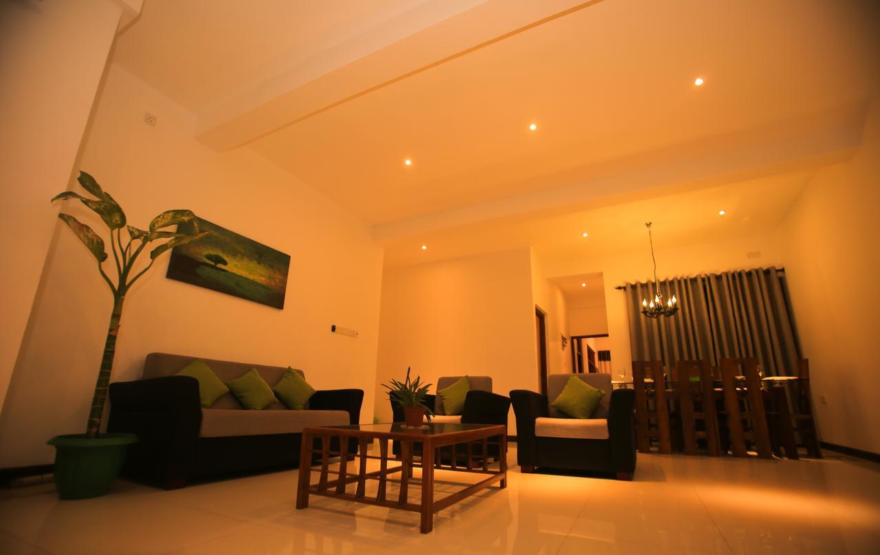 Kandyan Fo Rest Esterno foto
